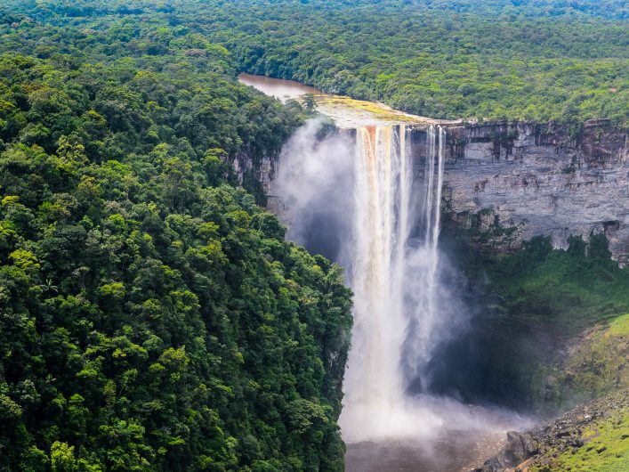 Kaieteur watervallen in Guyana