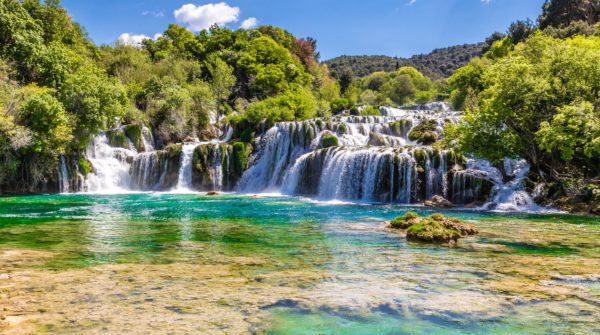 De Skradinski waterval in Krka nationaal park