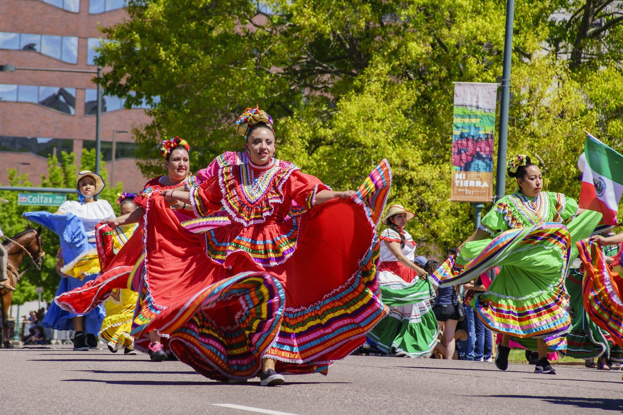 Cinco de Mayo Parade Cinco de Mayo Parade