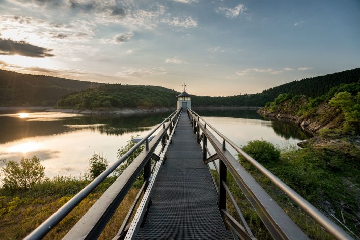 De Urfttalsperre in de Eifel De Urfttalsperre in de Eifel