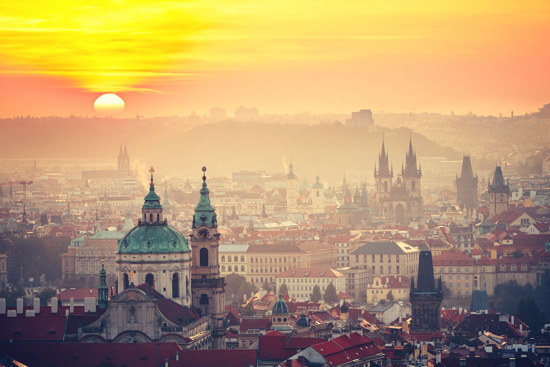 Zonsopkomst Praag