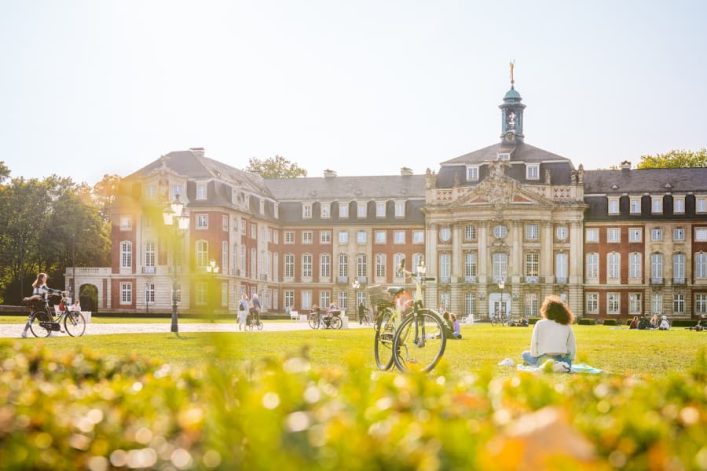 Münster bezienswaardigheden stadskasteel