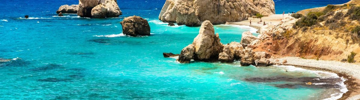 Petra_Tou_Romiou_Zypern_iStock-1018846666_1920x1280