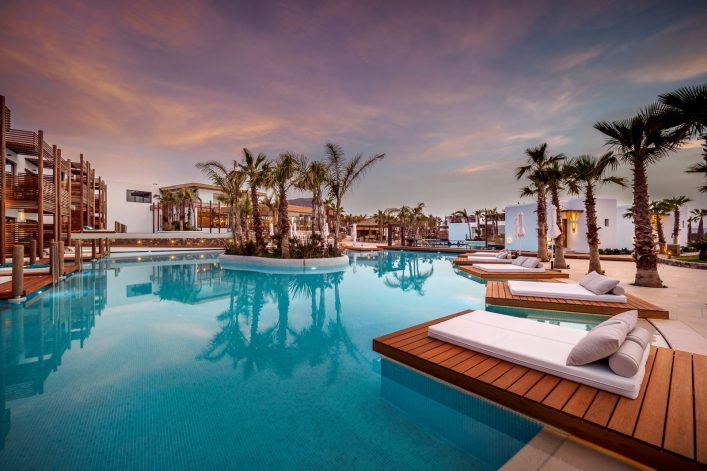 HGNL-COR-Stella-Island8