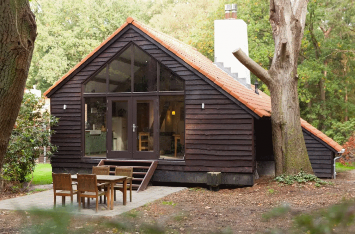 Treehouse Studio Airbnb