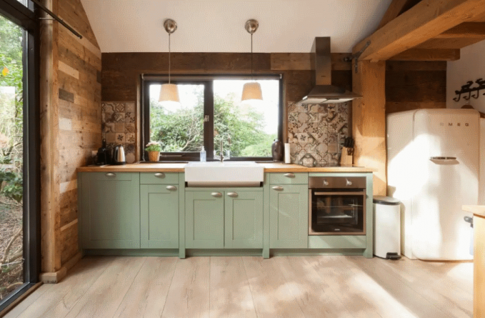 Treehouse Studio Airbnb