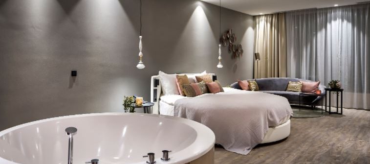 Van der Valk Tilburg suite