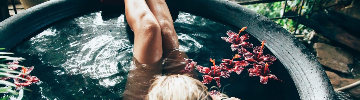jacuzzi_wellness_565813426