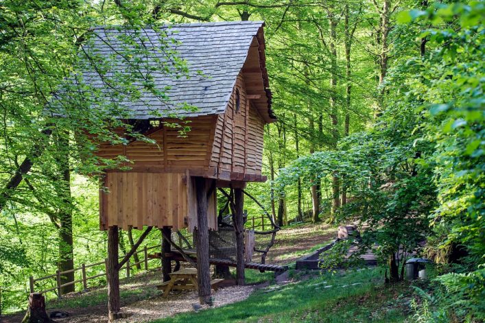 Cabane perchée Ardennen
