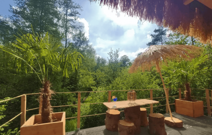 Boomhut met jacuzzi Airbnb