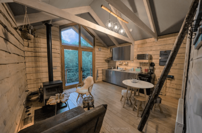 Boomhut met jacuzzi Airbnb