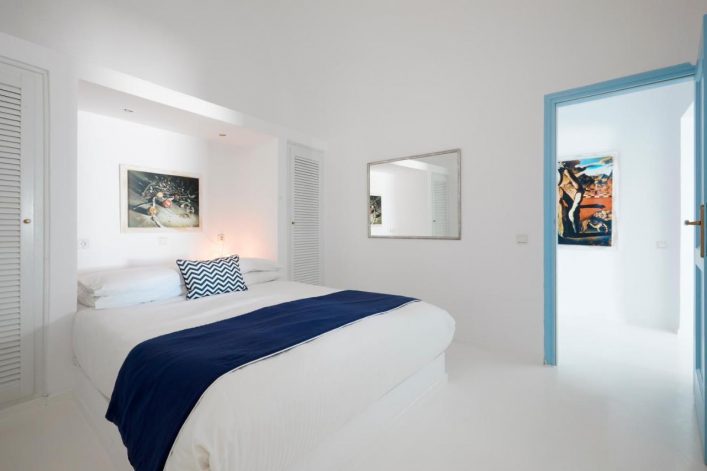 Dreams Luxury Suites