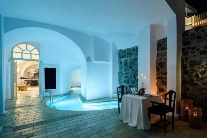 Nefeles luxury suites