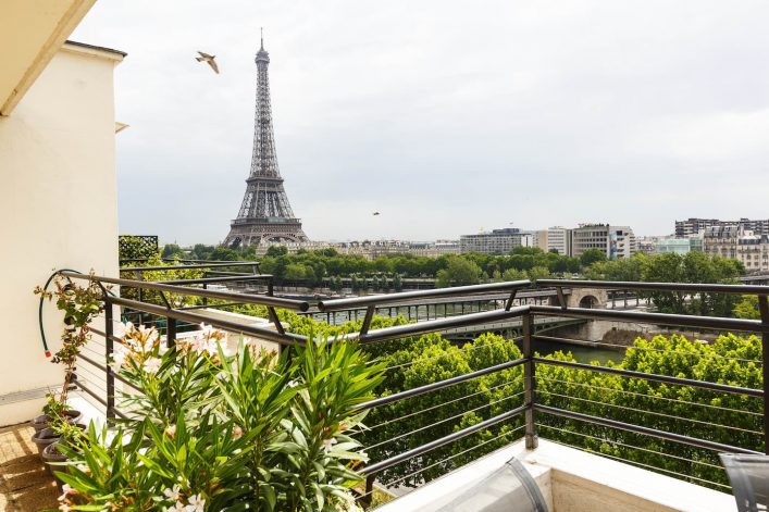 Airbnb met uitzicht over de Eiffeltoren