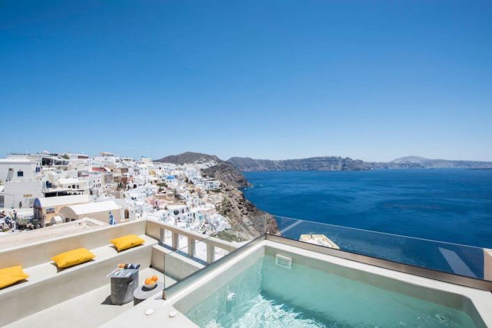 Airbnb met uitzicht op Oia