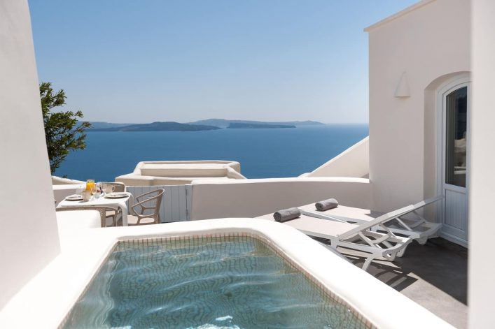 Airbnb met zeezicht op Santorini
