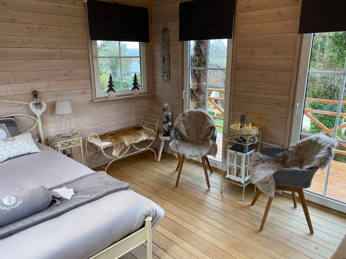 Interieur van de romantische boomhut