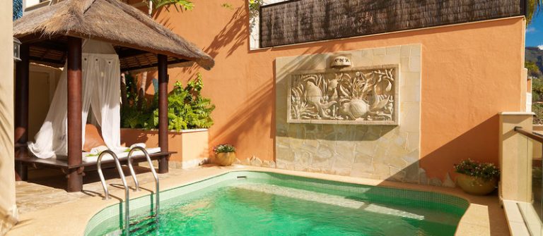 HG_NL_UG_IBE_RoyalGardenVillas