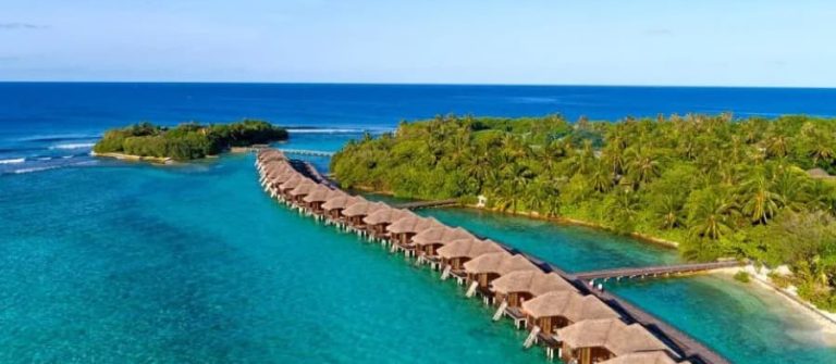 Sheraton Maldives Full Moon Resort & Spa