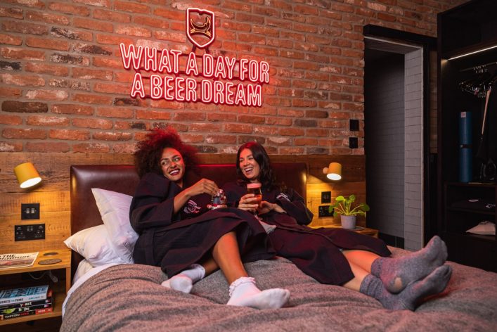 HGNL-Doghouse-Manchester3