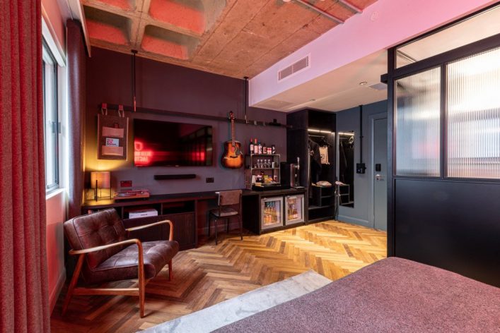 HGNL-Doghouse-Manchester6