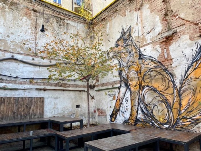 Street art in de wijk Holešovice