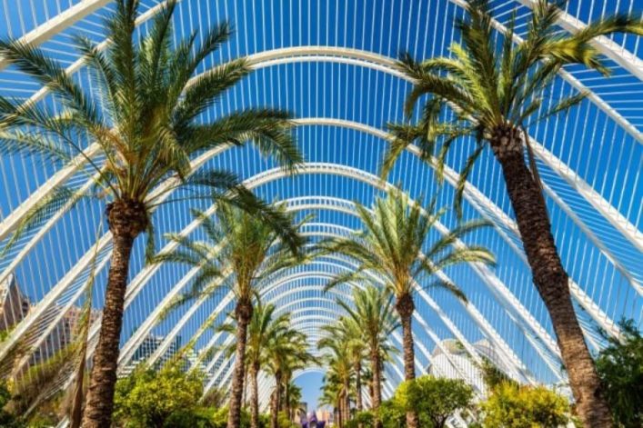 Het beroemde centrum van kunsten en wetenschappen in Valencia