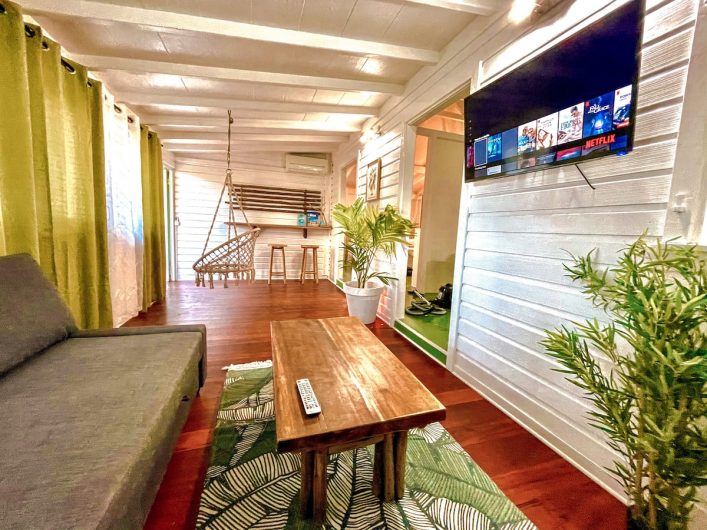 Jungle Cottage Orient Bay