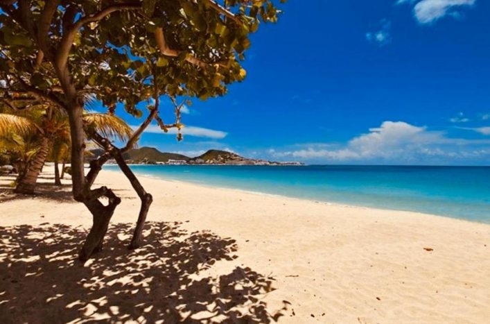 Coco Beachfront Paradise