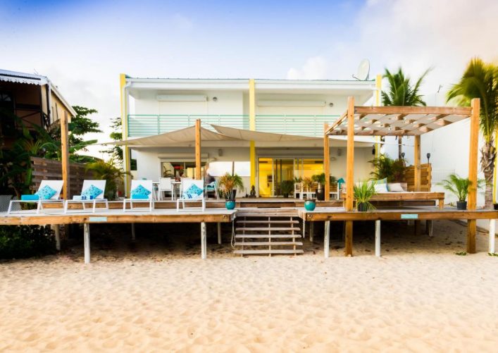 Coco Beachfront Paradise