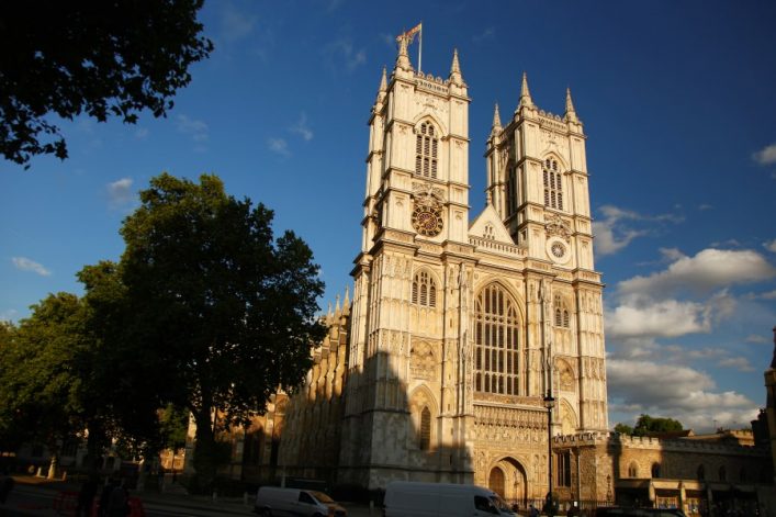 London-Westminster-Abbey-UK_shutterstock_95493481