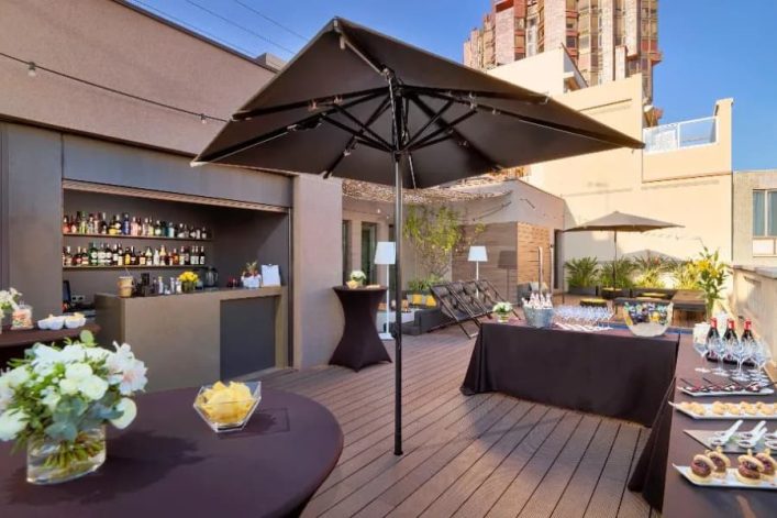 H10 Urquinaona Plaza bar