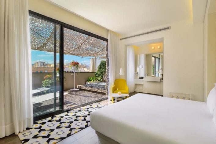 H10 Urquinaona Plaza room