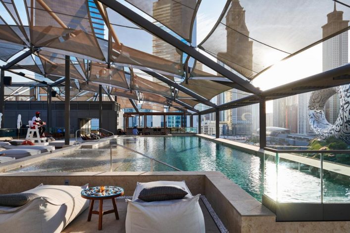 25hourse One Central