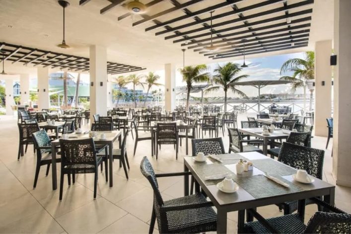 Sonesta-Maho-Beach-Resort-Casino-St.-Maarten-restaurant