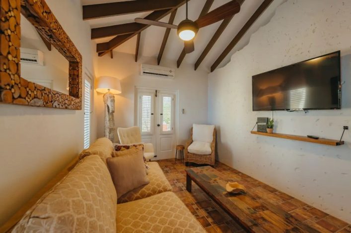Airbnb Aruba