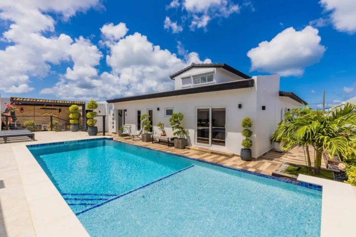 Airbnb Aruba