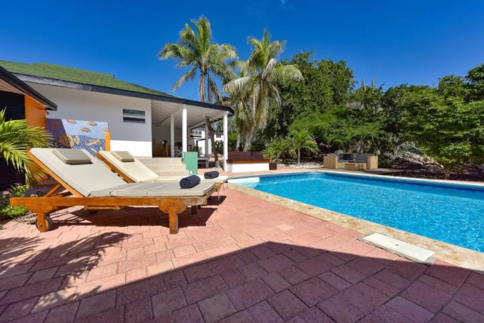 Airbnb Aruba