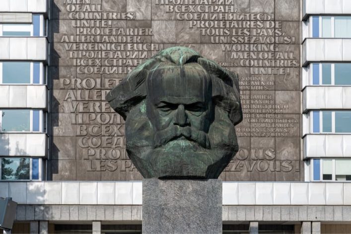 Karl-Marx-Monument_shutterstock_1827957074-CHemnitz