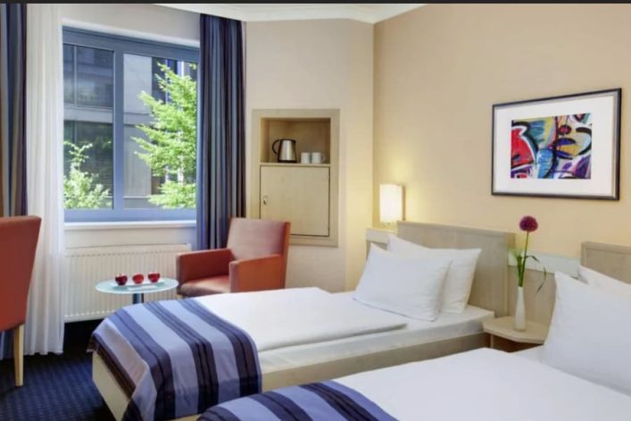 Neuenberg_-Park-Plaza-Nuremberg-3