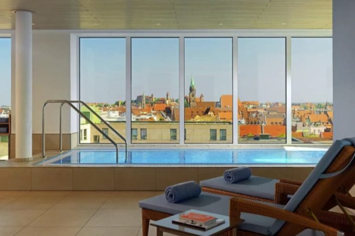 Neuenberg_-Sheraton-Carlton-Nuernberg-1