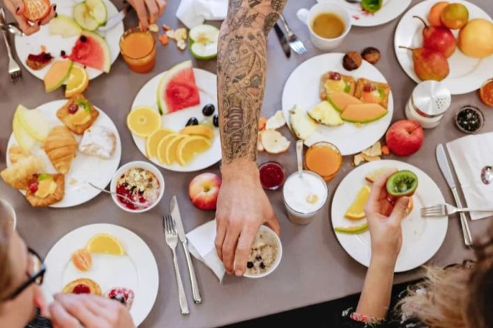 Neuenebrg_-santorinimetprivezwembad-carpediem